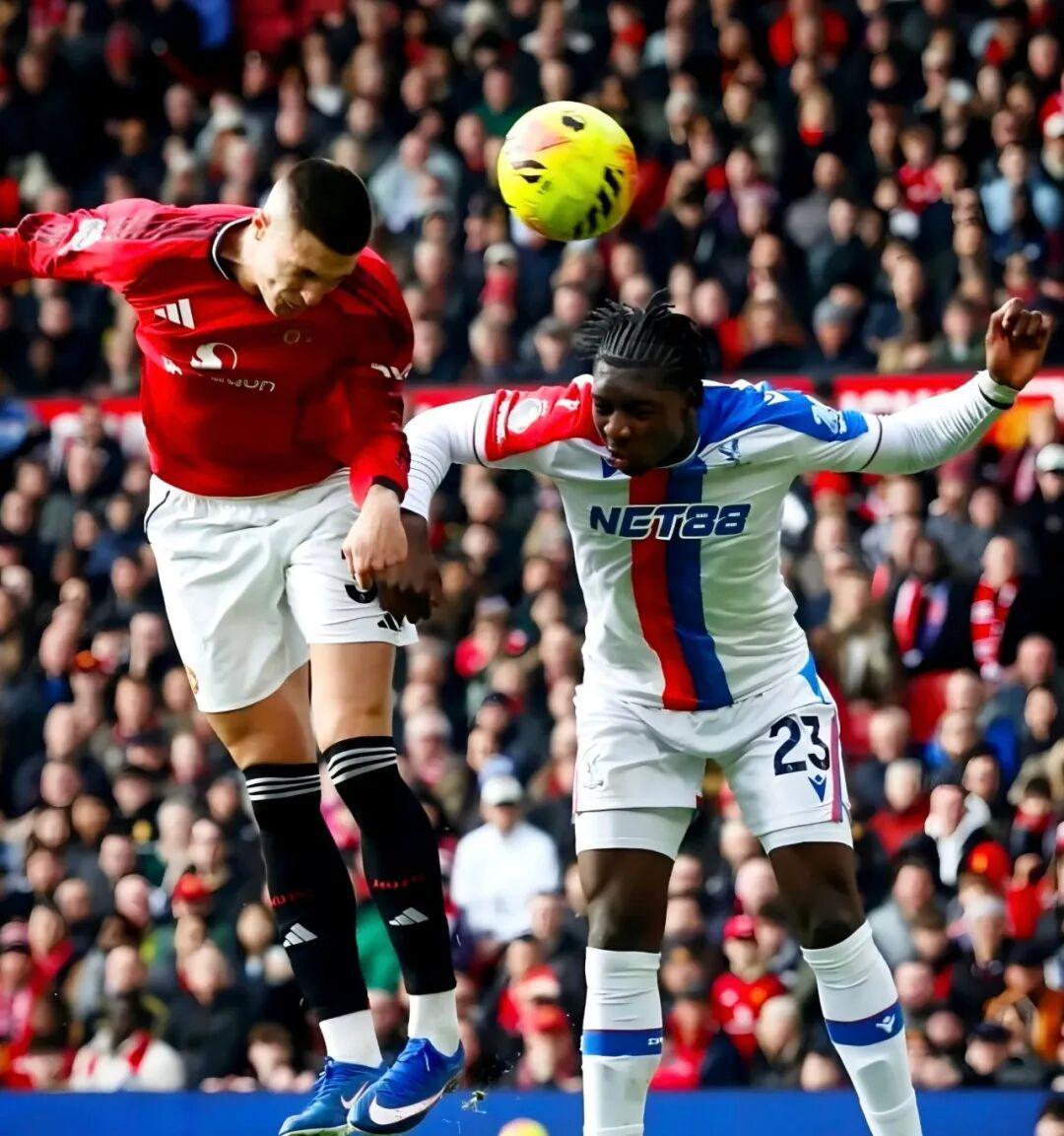 彩票开奖查询-舍伍德：此前过早下结论，我欠谢什科一个道歉；邮报：曼联密切关注伯恩茅斯中场，他是性价比很高的引援目标